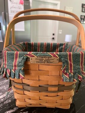 Longaberger Christmas Cranberry Basket